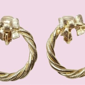 AVON fashion Gold tone stylish Twisted rope and BOW Clip-On Stylish Earrings